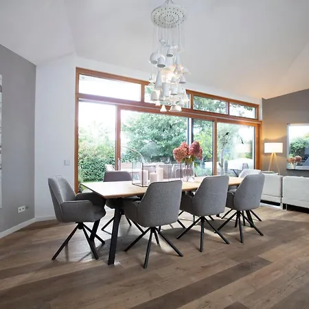 Σπίτι διακοπών Oak Tree, Modernes Eifel Mit Sauna Und Whirlpool, Umgeben Von Wunderschoener Nachtsheim